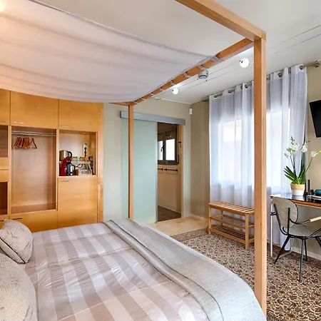 Bed and Breakfast Casa De L'albada *